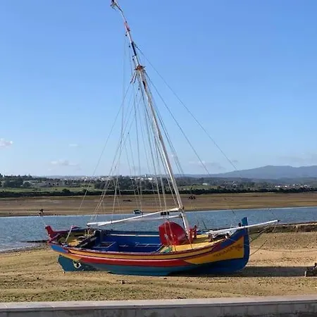 Encantador Com Piscina *