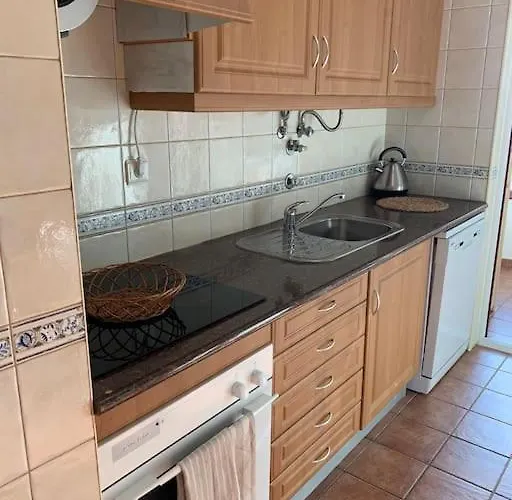 Lägenhet Encantador Com Piscina *